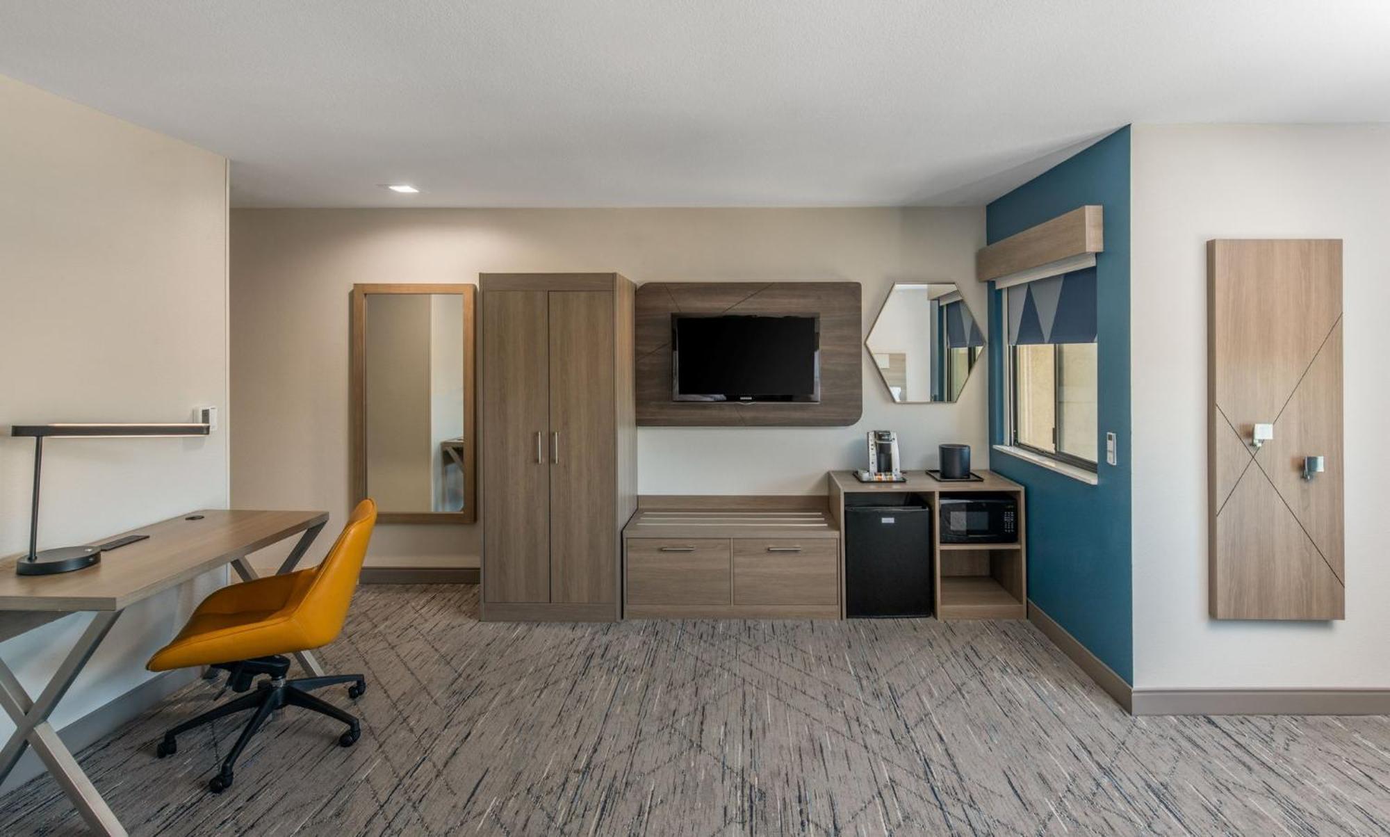 Holiday Inn Express San Diego South - National City By Ihg Экстерьер фото